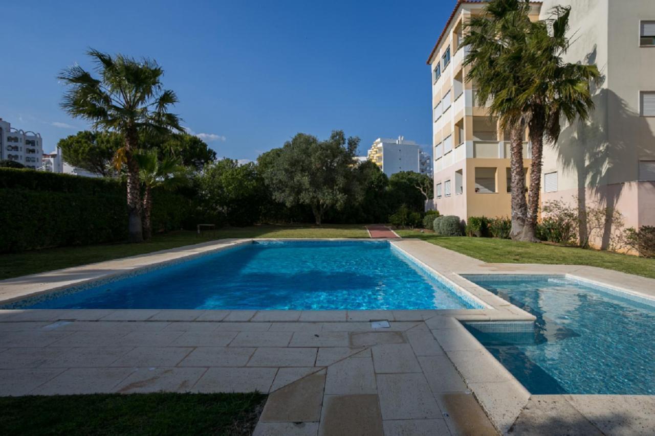 Uauhome In Praia Da Rocha 300 Mt To Beach, Wifi Portimao Exterior photo